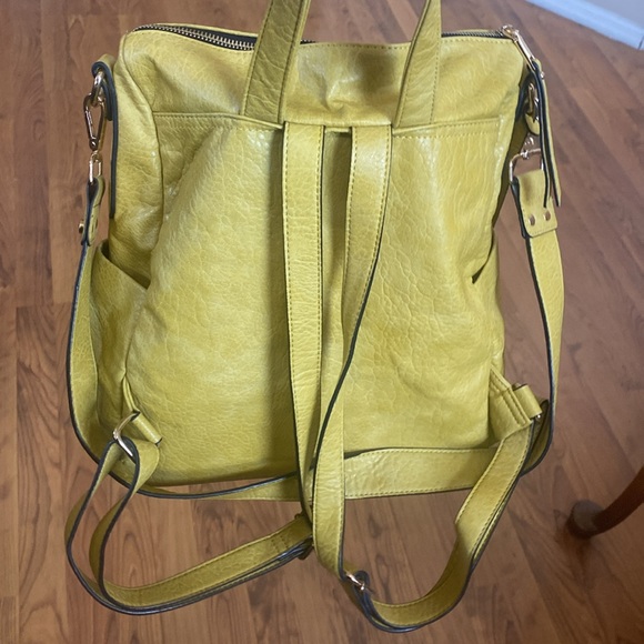 Not rated Yellow Leather Backpack - Picture 6 of 11